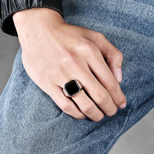 Men's artificial gemstone titanium steel jewelry King feel