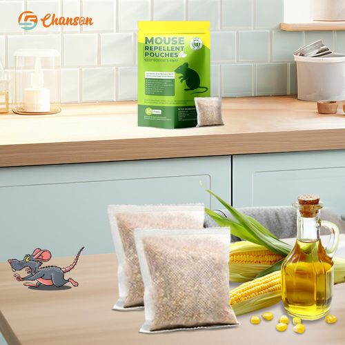 Rodent-Repellent Scented Pouch with Mint and Cinnamon Essential Oils