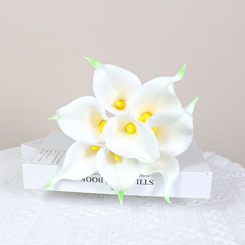 Simulated PU Mini Handfeel Moisturizing Calla Lily Artificial Flower Home Decor Wedding Photography Prop