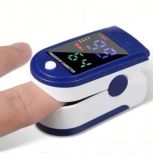 Finger clip heart rate monitor measures fingertip oxygen saturation and monitors pulse
