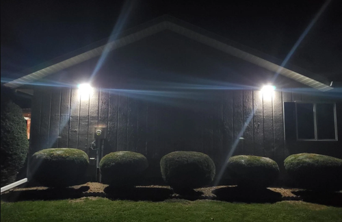 Homeowners All Over America Are Ditching Their Cheap Solar Lights For This New $30 Alternative...We Investigate Why?