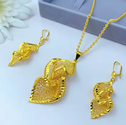 Gold-plated earrings and necklace set