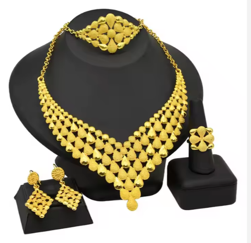 Simulated gold necklace