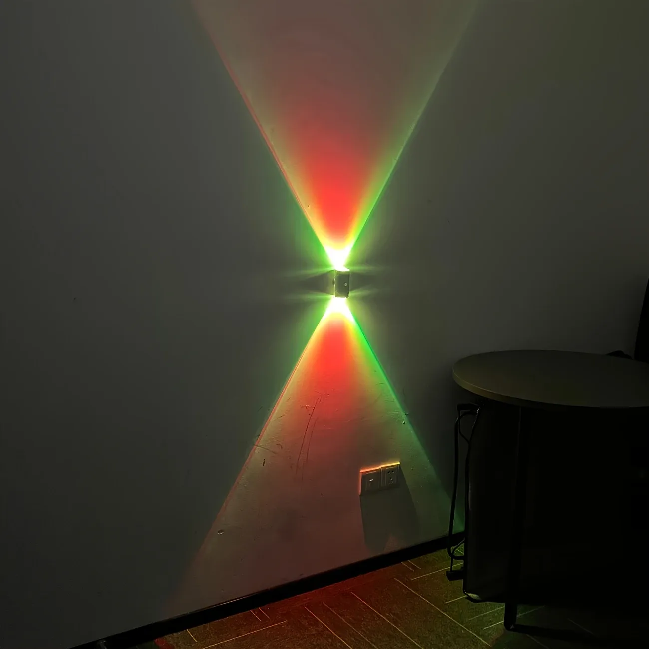 4 rechargeable LED night lights, including motion sensor smart lights, RGB gradient ambient lights, dimmable indoor lights, magnetic ladder lights, and easy-to-install wall lights, suitable for entrances, bedside tables, desks, wardrobes, and emergency situations