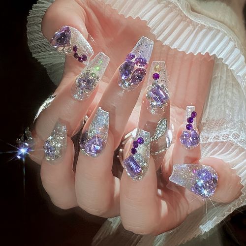 未完成Handmade press-on nails  style nail tips with full gemstones, rhinestones and glitter