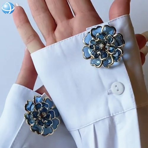2PCS Floral Button Jewelry Clip Set