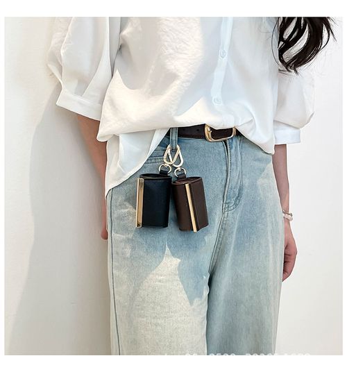 Stylish Keychain Foldable Shopping Bag — Always Ready, Always Fashionable