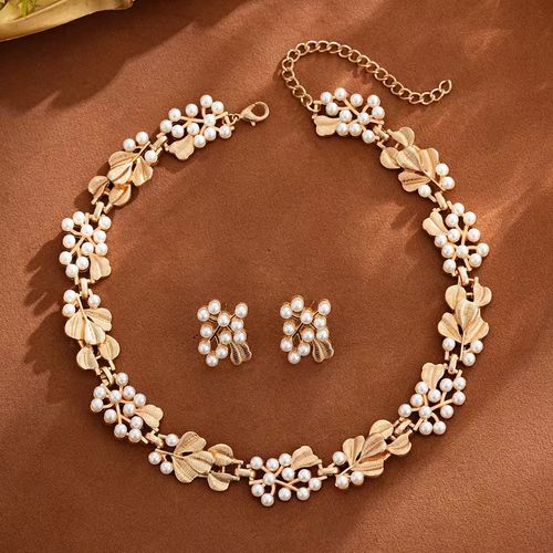 Vintage Fashion European and American Style Imitation Pearl Necklace Set - Perfect Gift for Wife, Family, or Girlfriend for Special Occasions