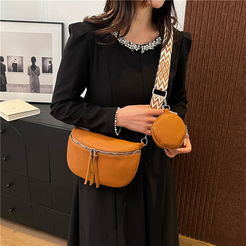 Stylish and trendy casual crossbody bag