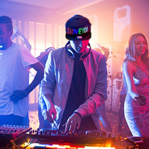 🔥Hot Seller🔥 COD！Luminous LED Hats: Casual Sun Hats, Sun-Protective Christmas Hats, Fibre-Optic Glow-in-the-Dark Halloween Gifts – Manufacturer and Wholesale Supplier