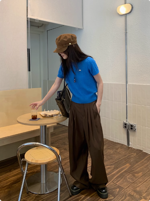 克萊因藍色針織正肩短袖t恤女夏季寬鬆繡花鬆弛慵懶感上衣