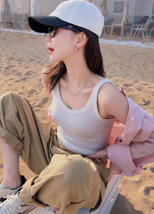 泡泡糖背心 春季新款U領坑條顯瘦內搭吊帶白色上衣女