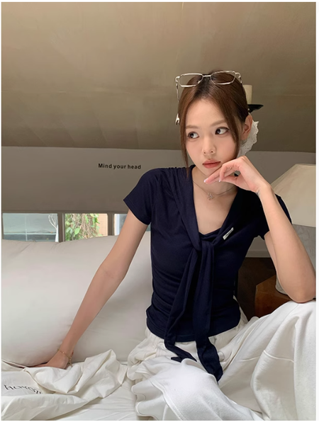 藏藍色正肩V領短袖t恤女夏日韓系獨特顯瘦海軍領設計感上衣