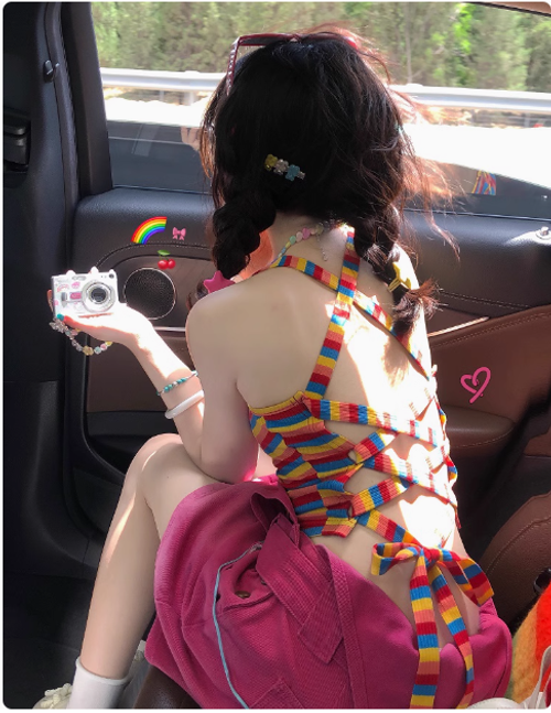 甜心彩虹原創串珠別針設計感露背交叉綁帶背心