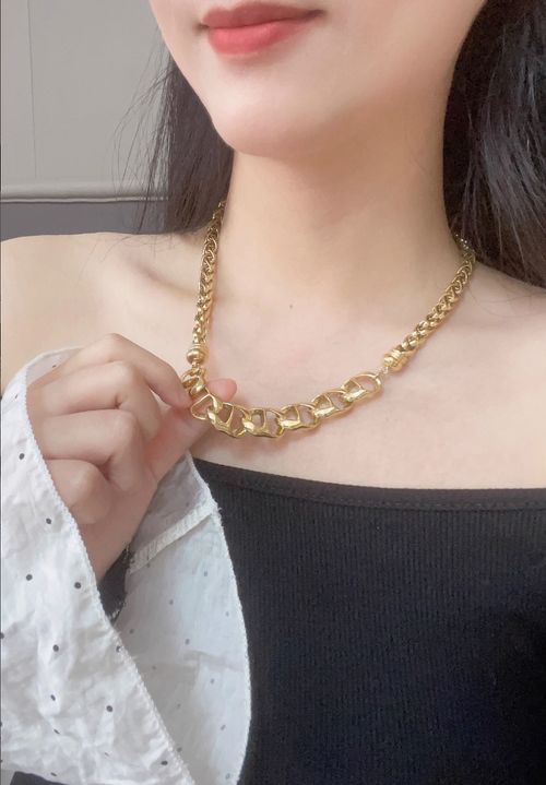 Hip-hop style pig-nose necklace