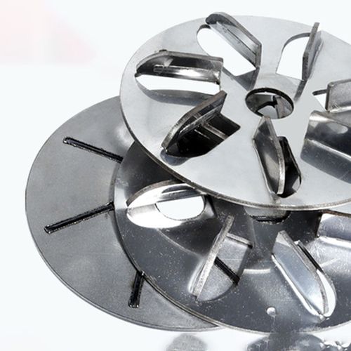 Labor-saving scraping disc for removing pig hair