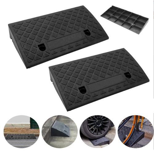 Portable lightweight curb ramp for driveways