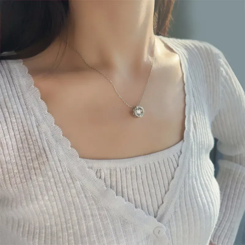 Pendant Necklace