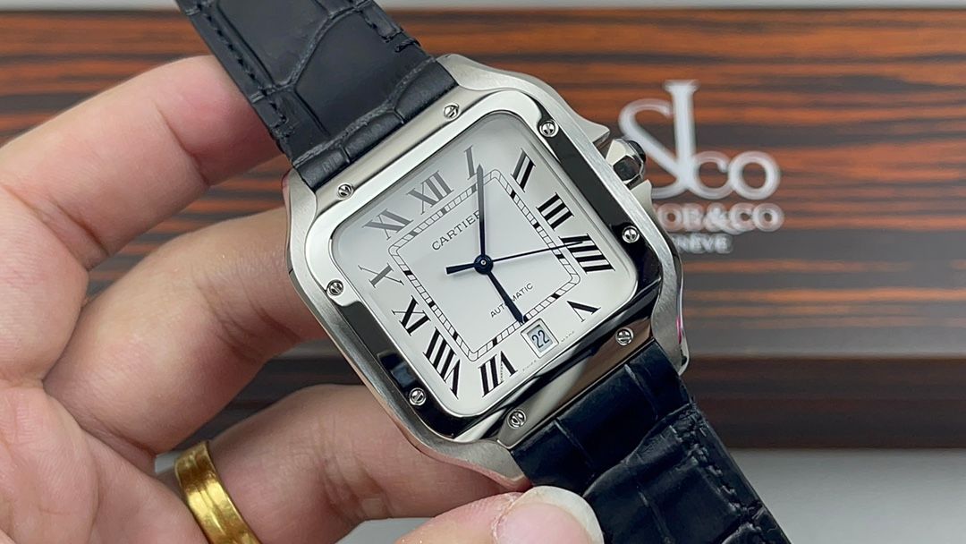 ساعة Cartier Santos مملوكة مسبقاً