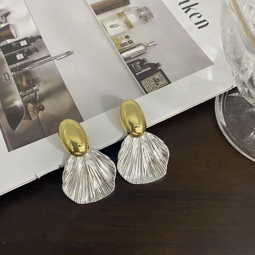 Glistening Gold Brushed Shell Texture Earrings