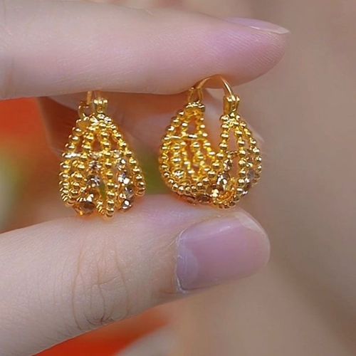 Exquisite Champagne Gold Hollow Out Diamond-Inlaid Basket Earrings