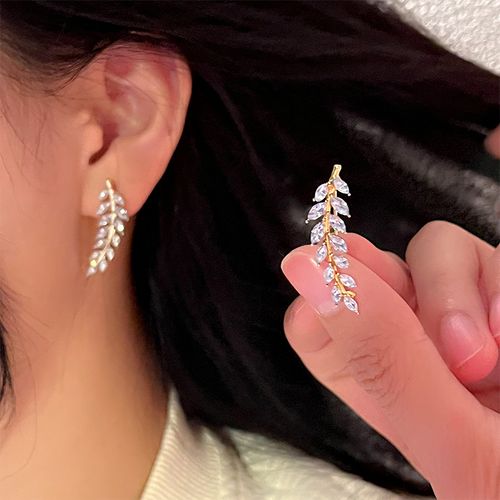 Super Flash Wheat Ear Fashion Exquisite Light Luxury Diamond Earrings