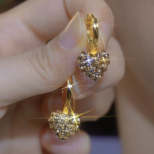 New Design Luxury Women Jewelry Love Heart Ear Buckle Zircon Initial Brass Stud Earrings