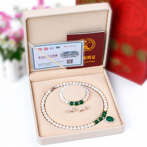 Shuibei Pearl Agate Pendant 3-Piece Jewelry Set - Women's Clavicle Necklace, Bracelet and Earrings, Ideal Festival Gift for Girlfriend and Wife