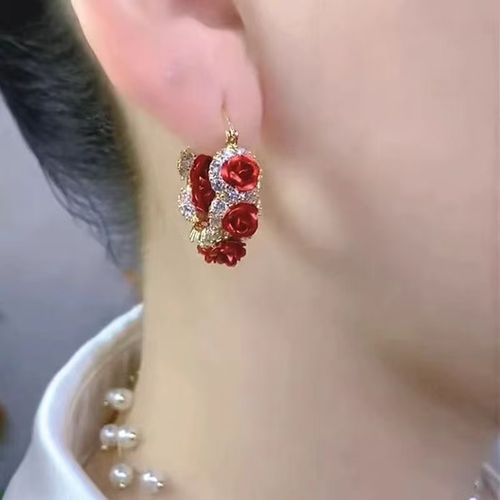 French Romantic Temperament, Red Rose Ear Buckle, Internet Famous, Fashionable, Western-style, High-end, Light Luxury