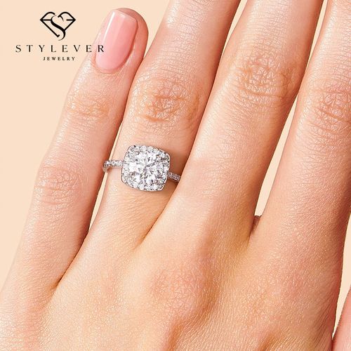 Flashy Small Square Sugar Diamond Ring - Adjustable Open Ring, Exquisite Jewelry Suitable for Both Men and Women