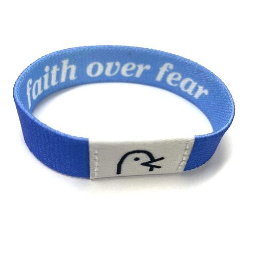You can literally have a bracelet that gives you a daily Bible verse for less than a meal at five guys!! 🤩🙌