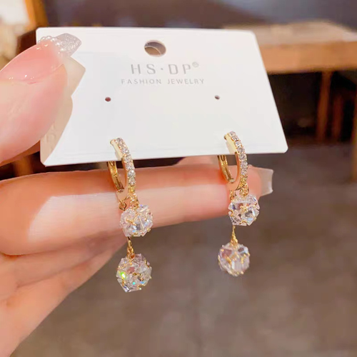 2025 Trendy Light Luxury Zircon Earrings for Women: Elegant, Versatile & Simply Magnificent Ear Cuffs