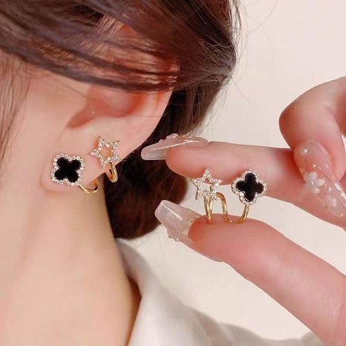 Gold Plated Needle Four Leaf Clover Stud Earrings for Women Elegant Earrings Jewelry