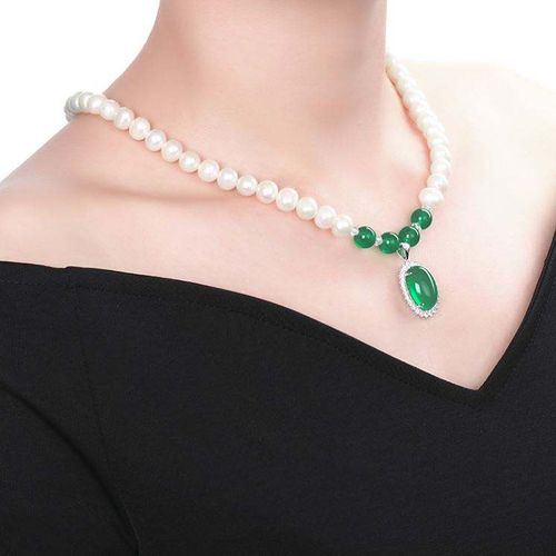 Shuibei Pearl Agate Pendant 3-Piece Jewelry Set - Women's Clavicle Necklace, Bracelet and Earrings, Ideal Festival Gift for Girlfriend and Wife