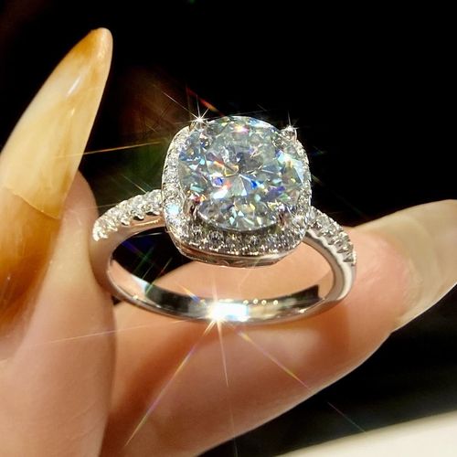 Flashy Small Square Sugar Diamond Ring - Adjustable Open Ring, Exquisite Jewelry Suitable for Both Men and Women
