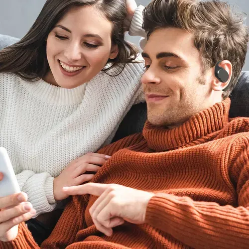 Wireless Bluetooth headset that hangs in the ear