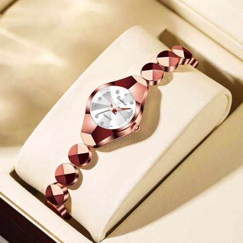Womens Waterproof Versatile Quartz Watch with Elegant Bracelet Design, Chic Ins Style High-End Lightweight Ice Out Watch