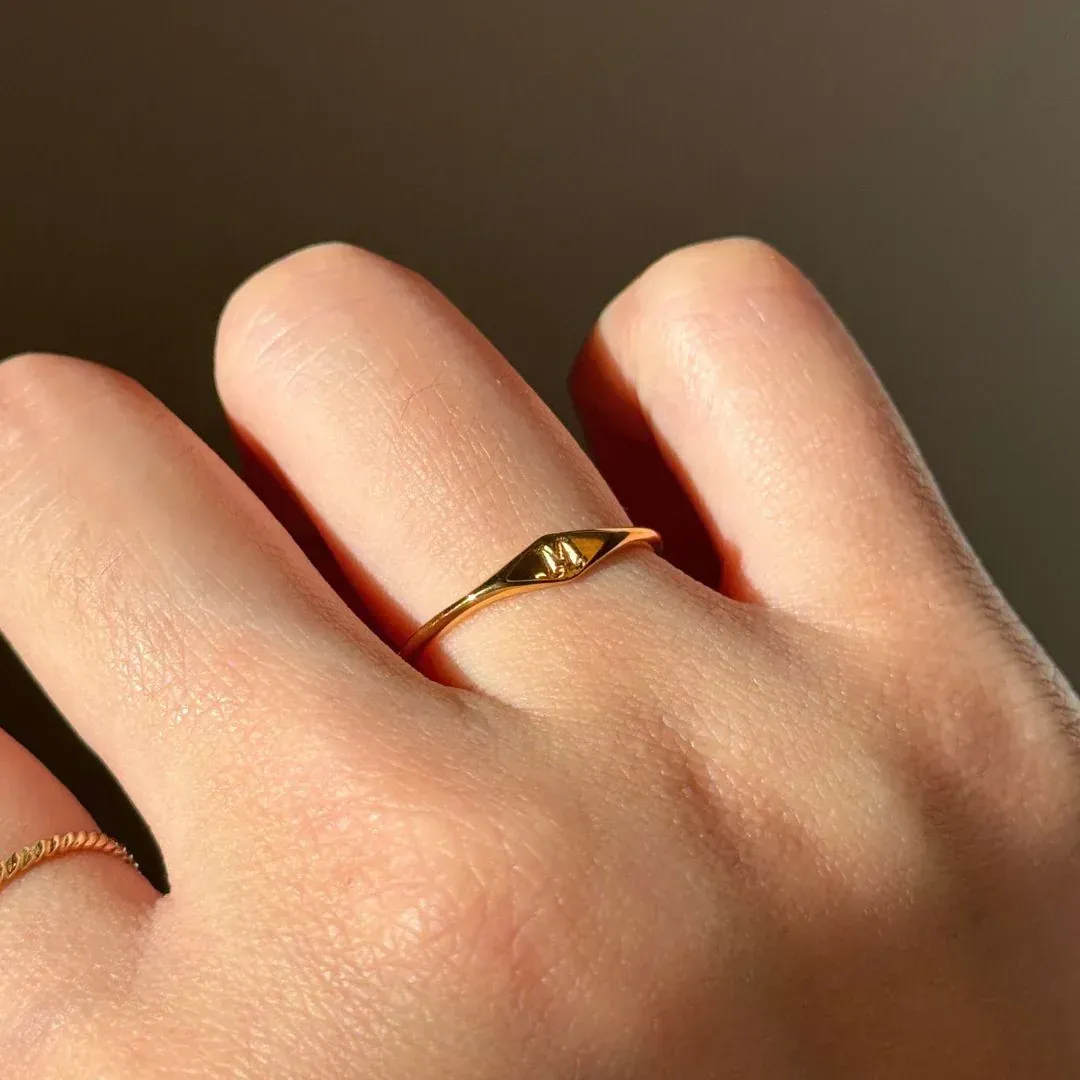 ✨Anillo de sello inicial-Anillo de letra personalizado para la elegancia cotidiana