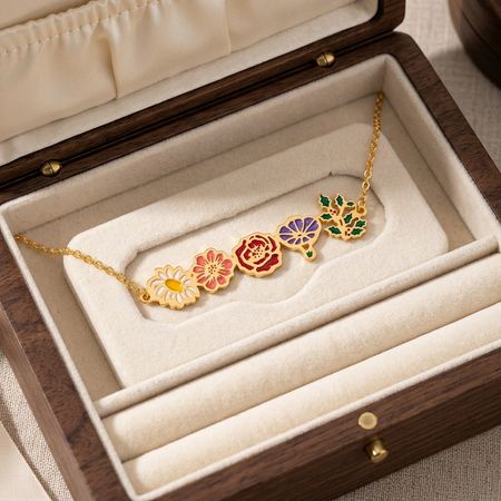 Collar personalizado de la flor del nacimiento para la abuela de la mamá