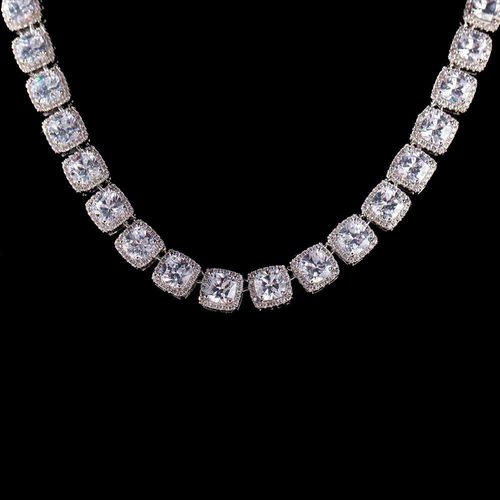 Round double-layer alloy light luxury style Cuban personality necklace collarbone sexy disco outfit