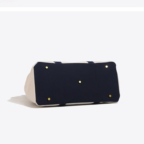 ✨ The Everyday Canvas Tote – Lightweight, Large Capacity