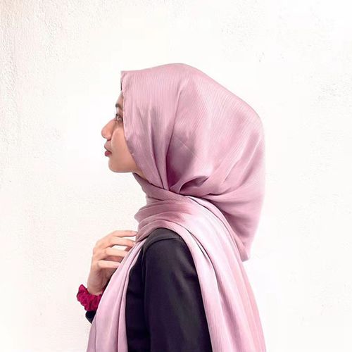 New Malaysian and Indonesian natural wrinkle monochrome long scarf, chiffon breathable women's satin headscarf