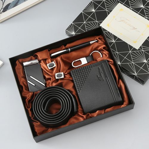 New exquisite gift set: PU men's watch, sunglasses, belt and wallet set, a luxurious gift set.