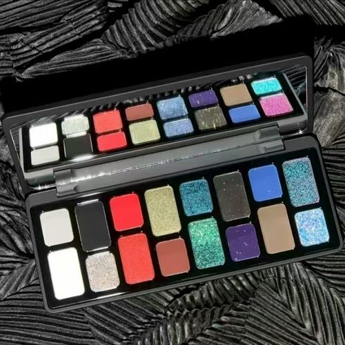Cosmic Blue Shimmering 16-color Highly Pigmented Eyeshadow Palette