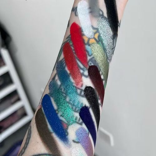 Cosmic Blue Shimmering 16-color Highly Pigmented Eyeshadow Palette