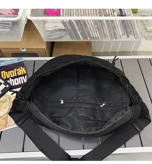 Large-capacity chest bag, men's crossbody bag, women's Japanese-style ins super popular trendy fanny pack, simple solid-color street bag