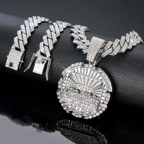 ⚡Sparkly Iced Cuban Chain Last Supper Charm Necklace（Cash on delivery only.）