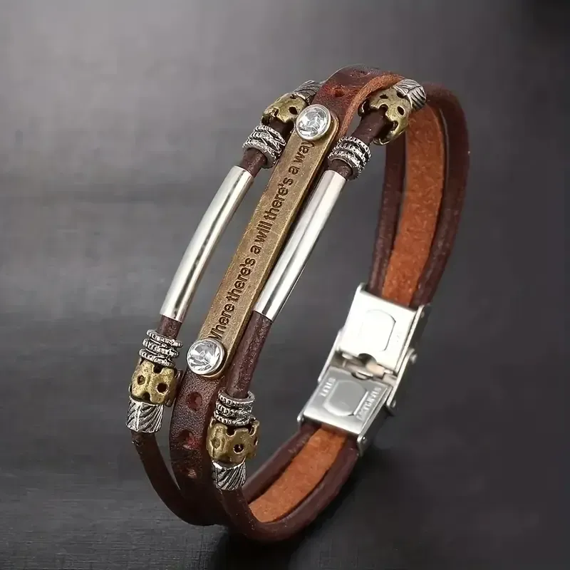 Pulseiras modernas de couro e corda