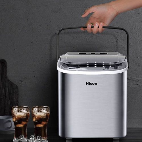 Nova máquina de gelo comercial com limpeza automática para cafeterias de negócios.