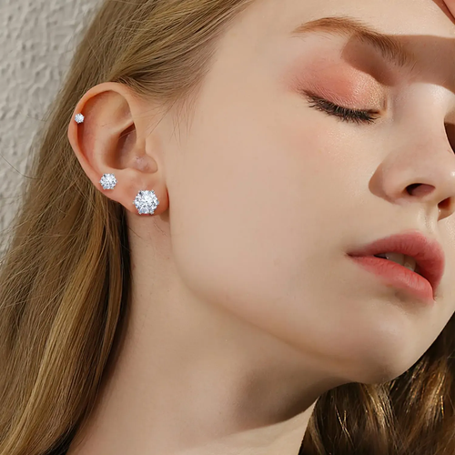 🔥Hot Sale 70% OFF!🔥Classic Moissanite Earrings